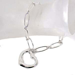 TIFFANY Silver Heart Charm Bracelet